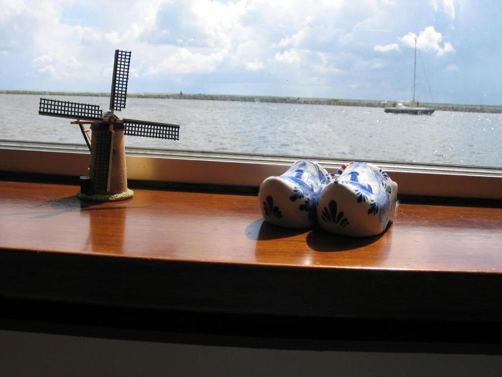 Hotelschip Gandalf Amsterdam Exterior photo